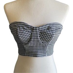 BLASHE-BLACK & WHITE STRAPLESS TOP-SIZE LARGE